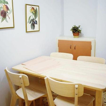Stylish Apt In The Historic Heart Of The City Афины Экстерьер фото