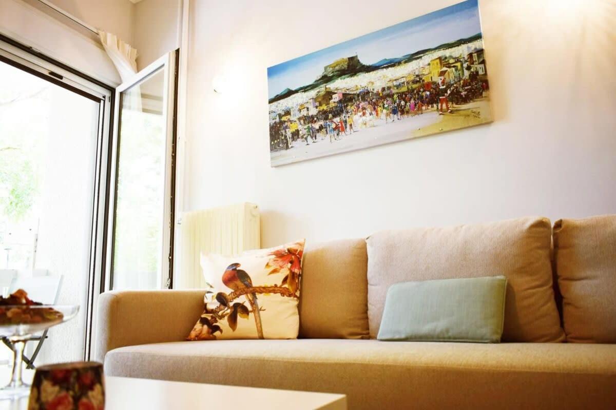 Stylish Apt In The Historic Heart Of The City Афины Экстерьер фото